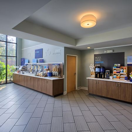 Holiday Inn Express Hotel & Suites Raleigh North - Wake Forest By Ihg Екстериор снимка