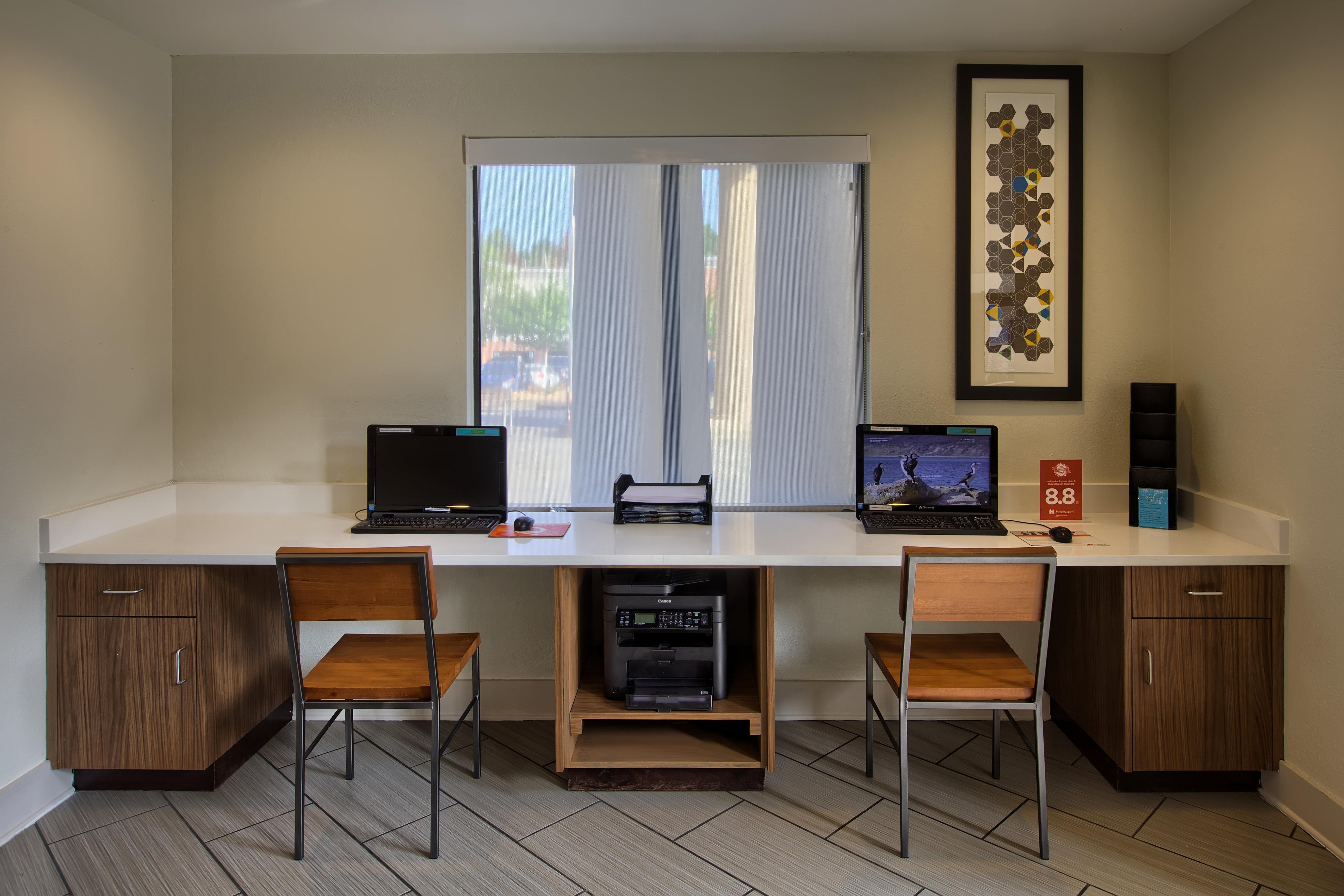 Holiday Inn Express Hotel & Suites Raleigh North - Wake Forest By Ihg Екстериор снимка