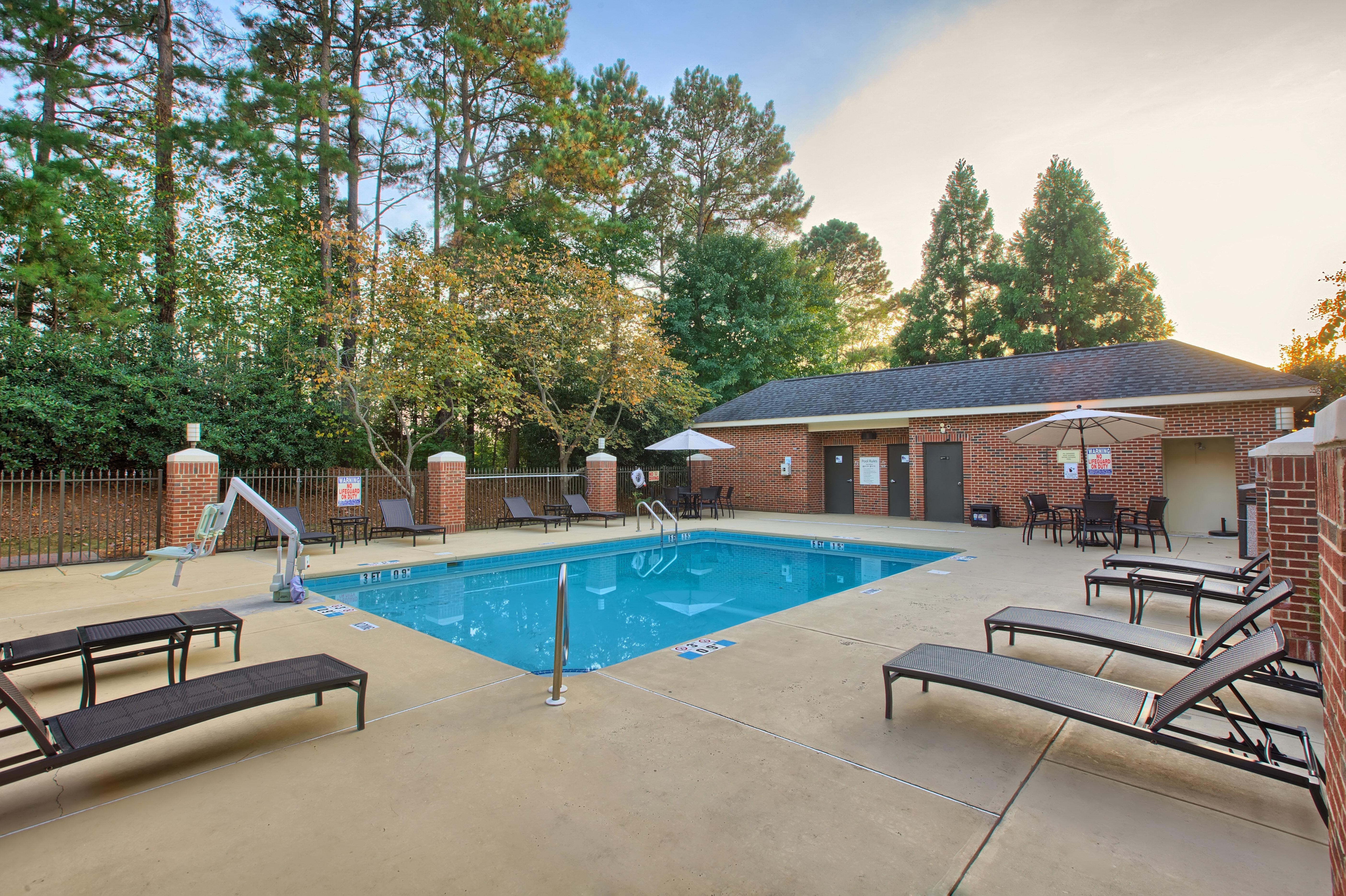Holiday Inn Express Hotel & Suites Raleigh North - Wake Forest By Ihg Екстериор снимка