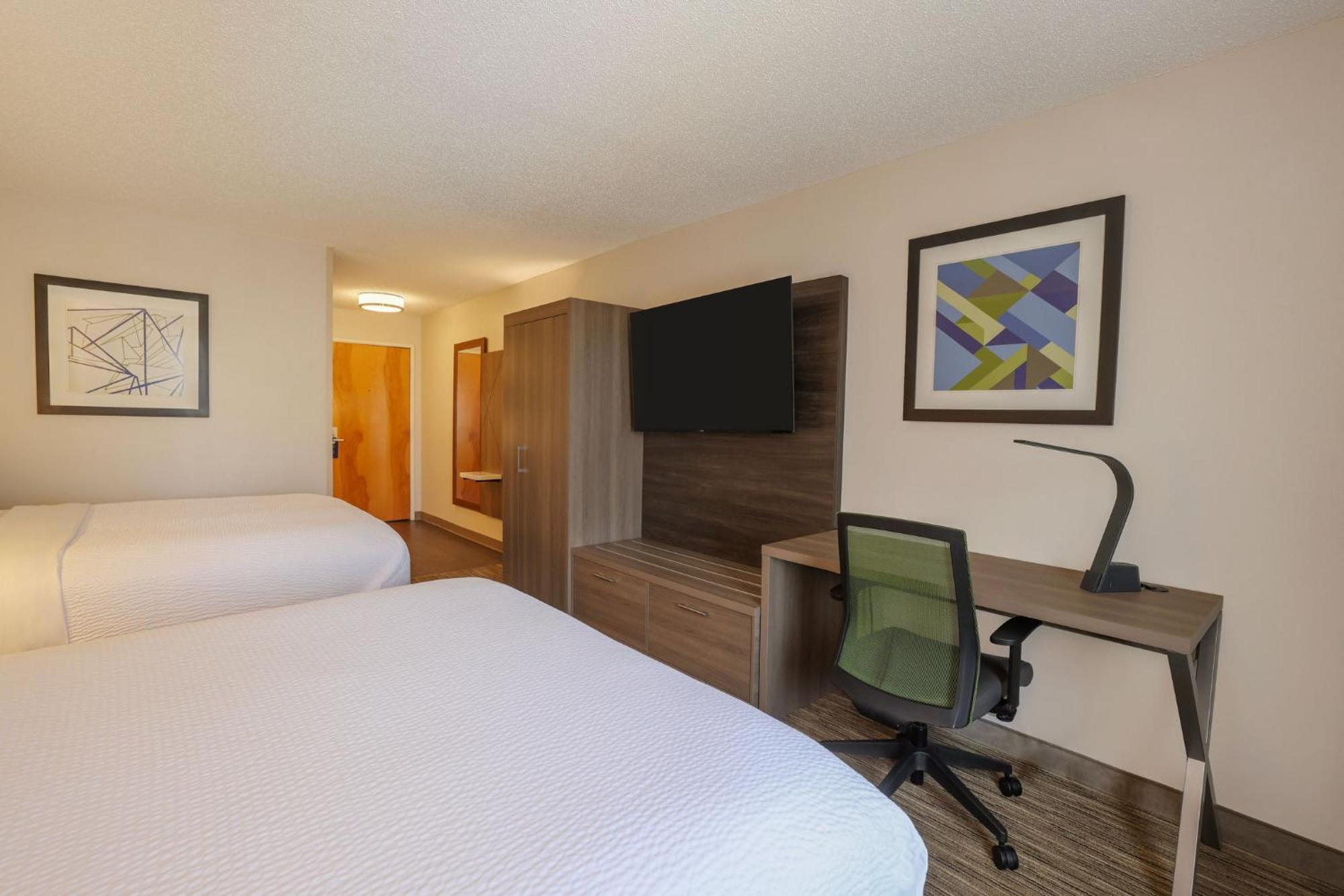 Holiday Inn Express Hotel & Suites Raleigh North - Wake Forest By Ihg Екстериор снимка