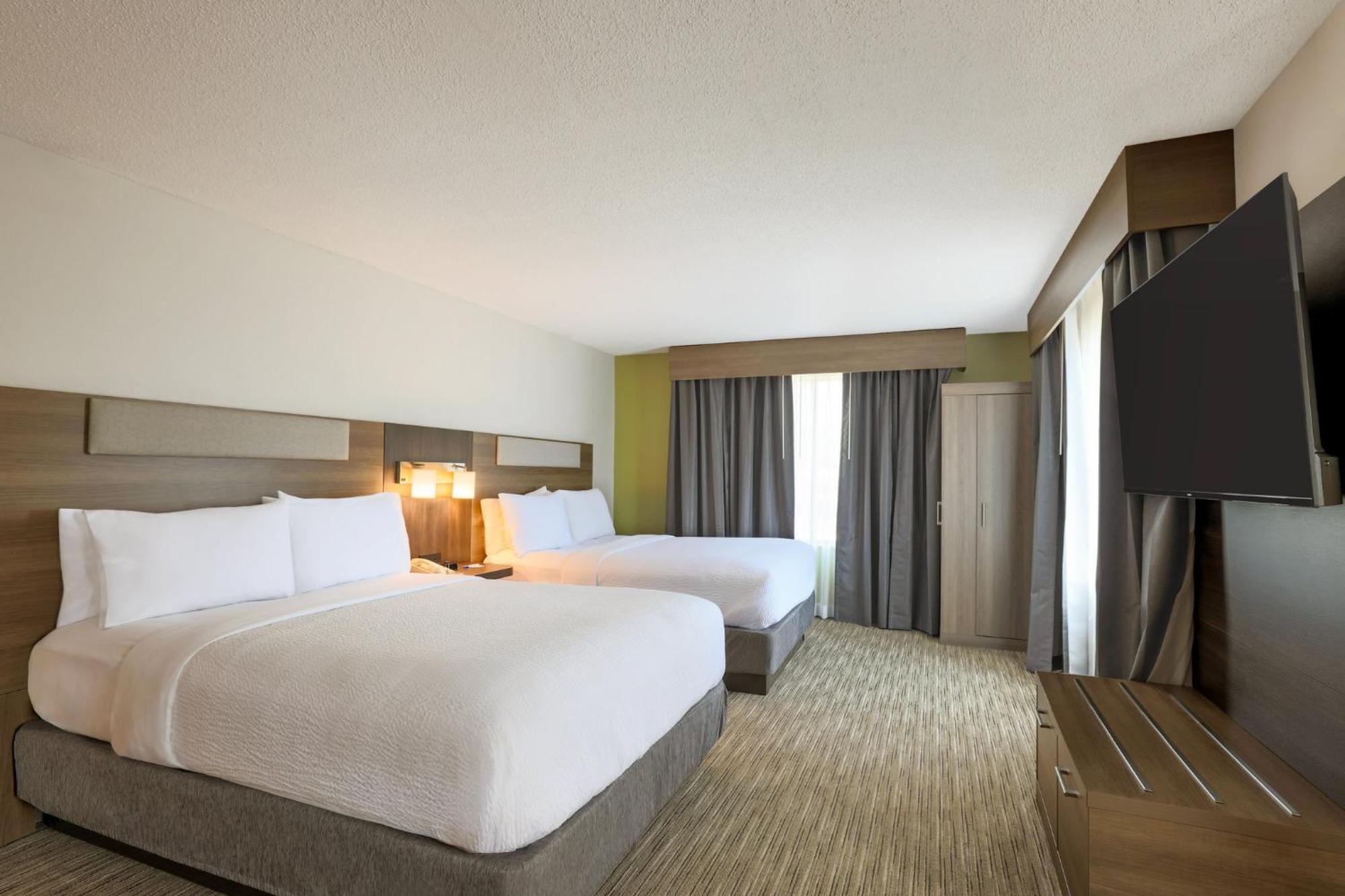 Holiday Inn Express Hotel & Suites Raleigh North - Wake Forest By Ihg Екстериор снимка