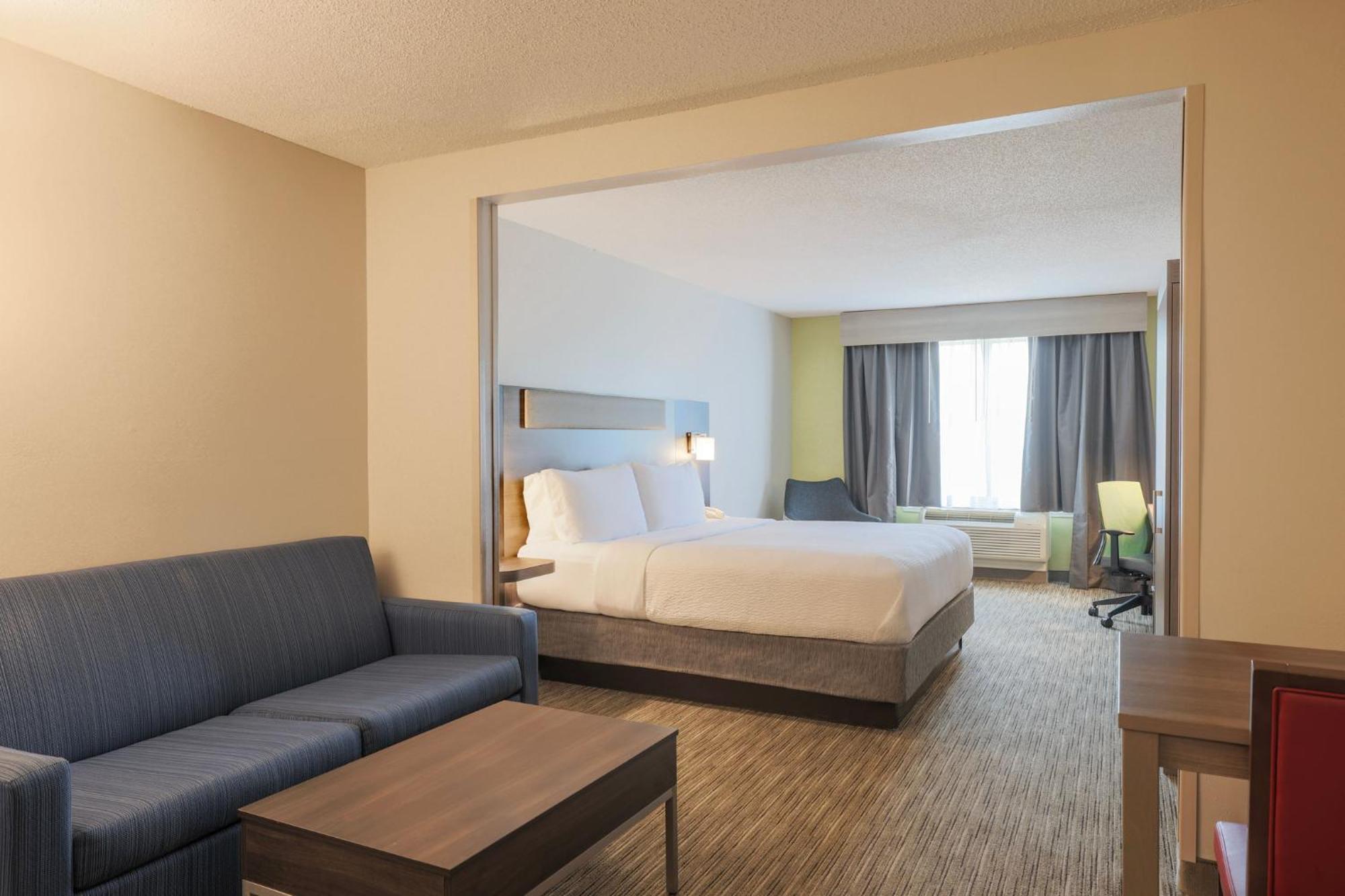 Holiday Inn Express Hotel & Suites Raleigh North - Wake Forest By Ihg Екстериор снимка