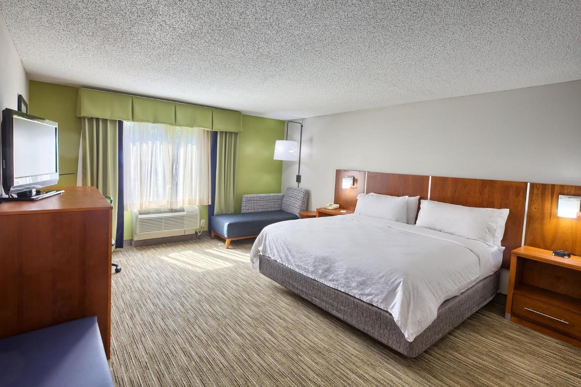 Holiday Inn Express Hotel & Suites Raleigh North - Wake Forest By Ihg Екстериор снимка